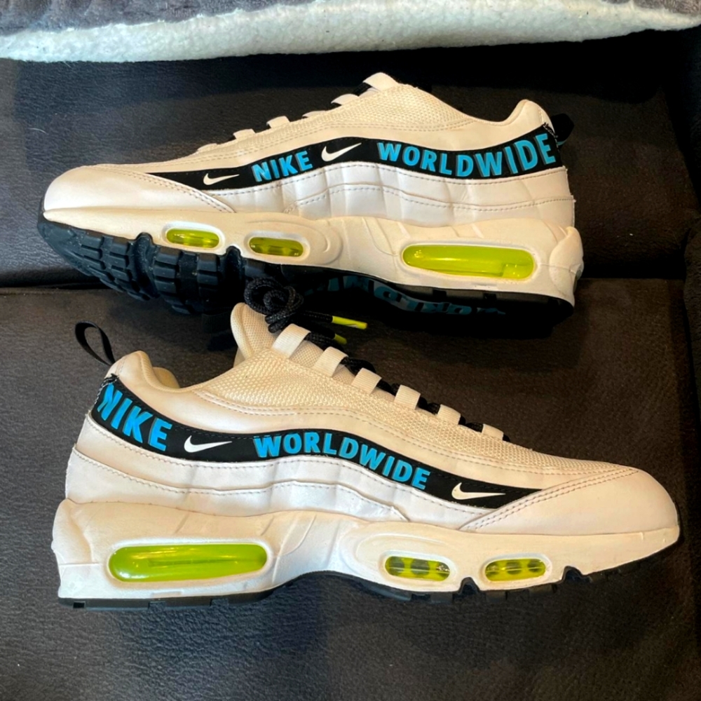 Nike AirMax 95 World Wide Edition